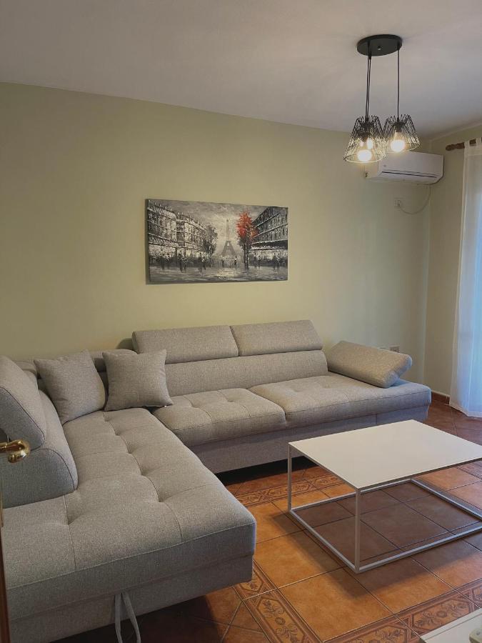 Citycentreflat Тирана Екстериор снимка